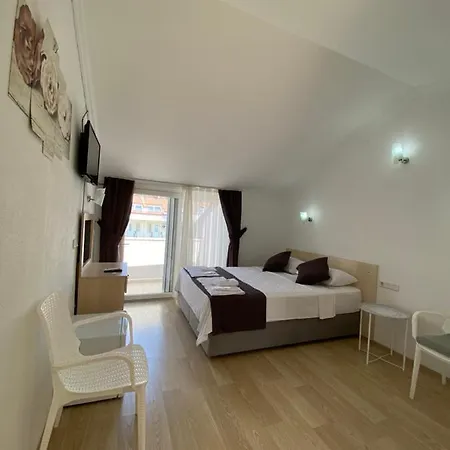 Nefis Otel 3*