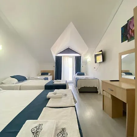 Otel Nefis 3*