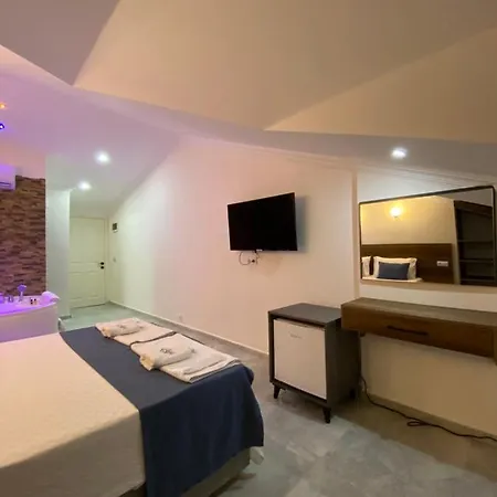Nefis Otel