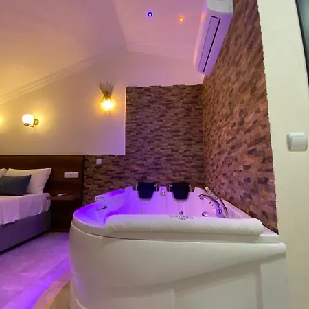 Nefis 3* Ölüdeniz
